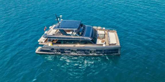 Image of TESNI yacht #4