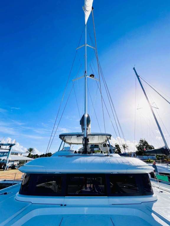 Image of Smiley yacht #12