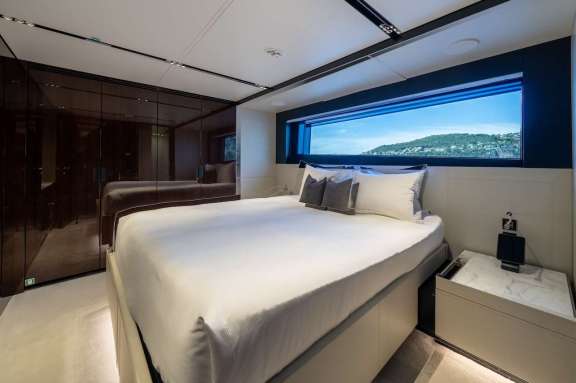 Image of M/Y Tasty waves yacht #8