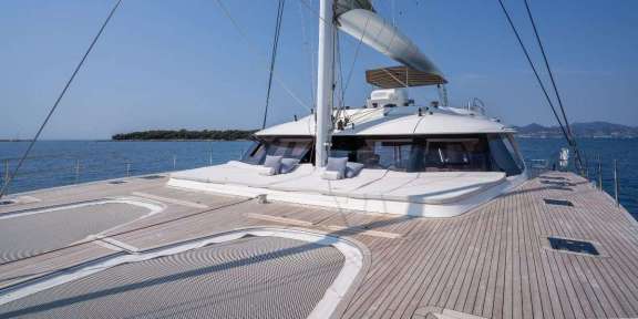 Image of SEAZEN II yacht #12