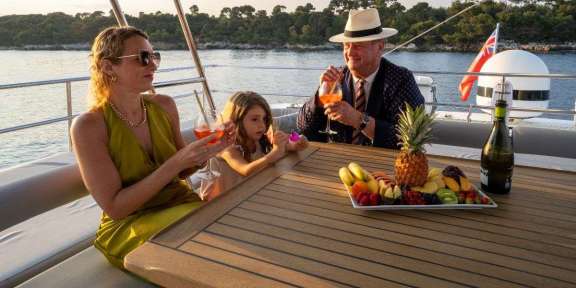 Image of SEAZEN II yacht #17