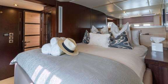 Image of SEAZEN II yacht #6