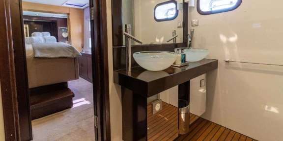 Image of SEAZEN II yacht #8