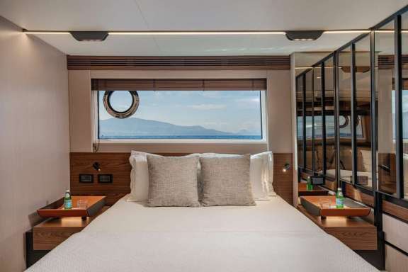 Image of ALE II yacht #14