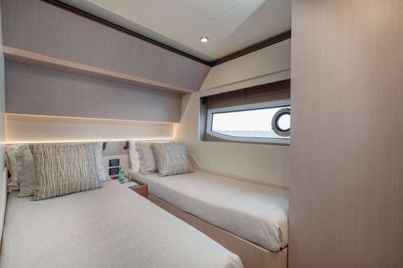 Image of ALE II yacht #15