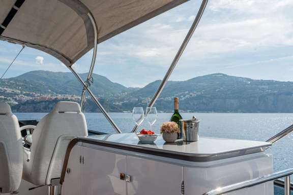 Image of ALE II yacht #17