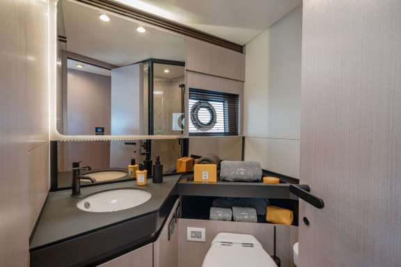 Image of ALE II yacht #9