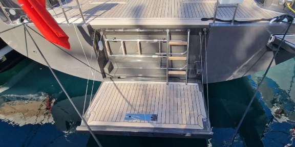 Image of YKNOT yacht #12