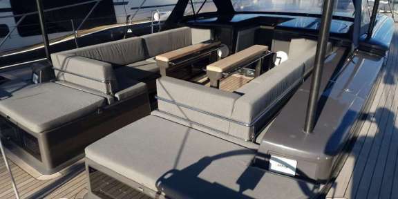 Image of YKNOT yacht #5