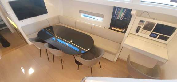 Image of YKNOT yacht #6