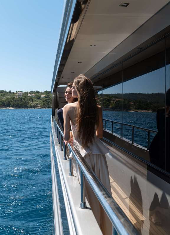 Image of Smooth Operator yacht #15