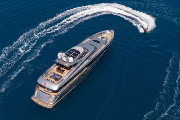 Image of Smooth Operator yacht #17