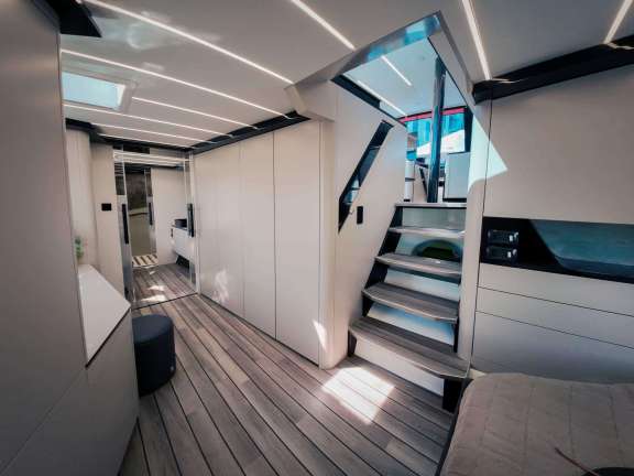Image of SUMMER yacht #13