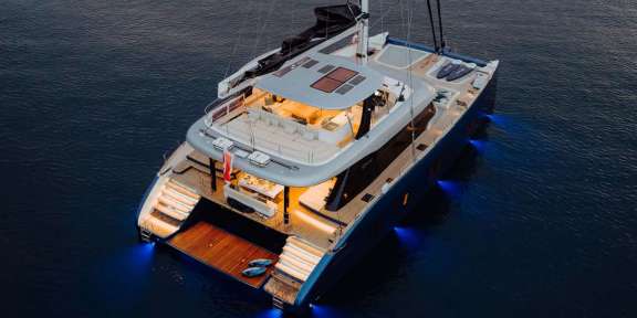 Image of MANA KAI yacht #11