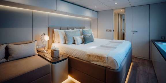 Image of MANA KAI yacht #6
