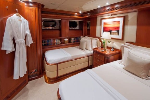 Double Cabin