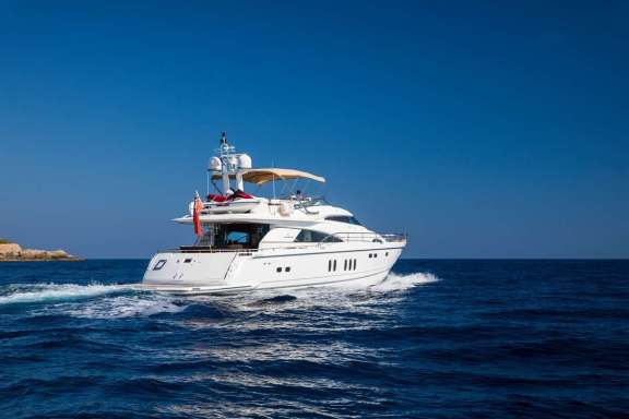 D5 - Running Shot - 2016