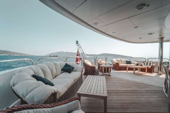 Image of MUSTIQUE yacht #4