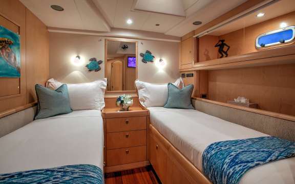 Image of DAMA DE NOCHE yacht #9