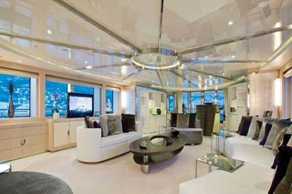 Image of LIGHT HOLIC yacht #2