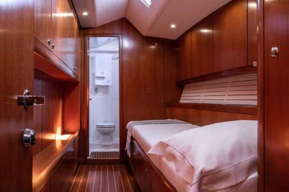 Image of KALLIMA yacht #8