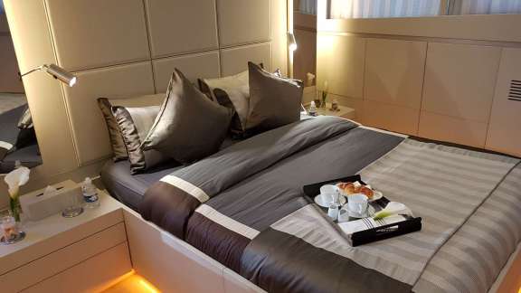 Image of Tempest WS yacht #12