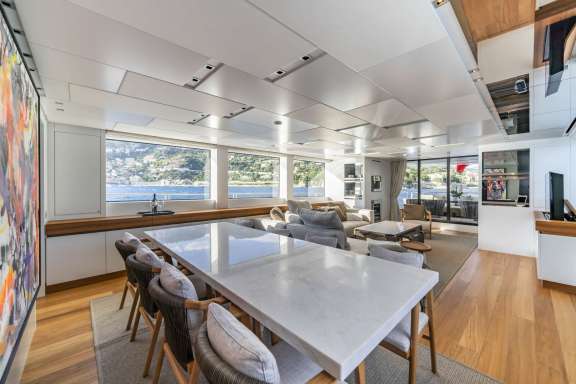 SALT - Main salon - 2019