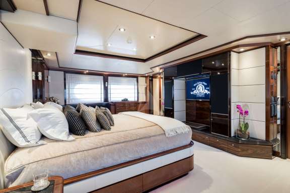 Image of MAGENTA M yacht #6