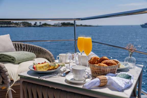 Breakfast on Master Terrace