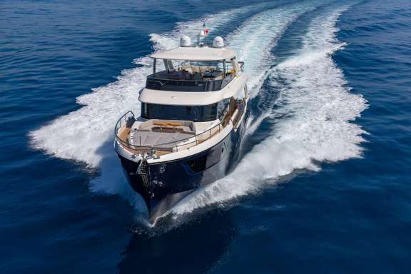 Image of Enigma yacht #13