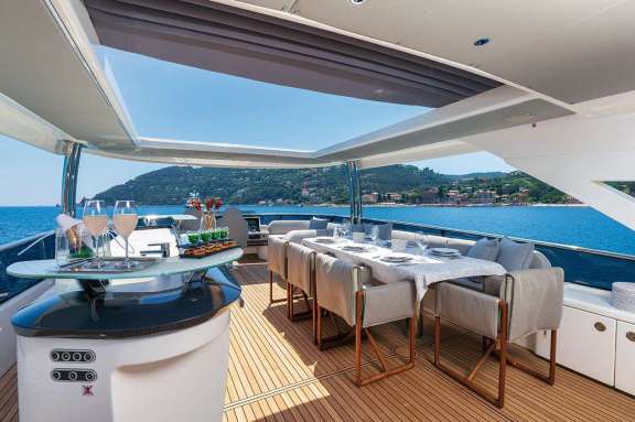 Image of Enigma yacht #3