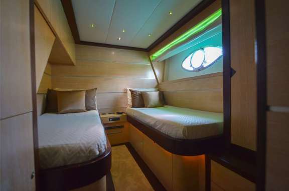 Image of Black Magic yacht #6