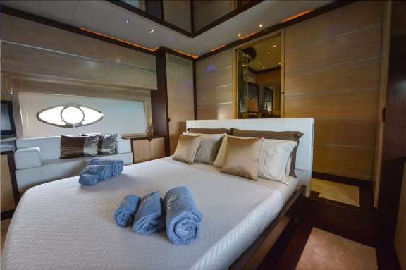 Image of Black Magic yacht #7