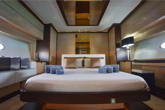 Image of Black Magic yacht #9