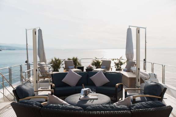 Image of Lady Trudy yacht #13