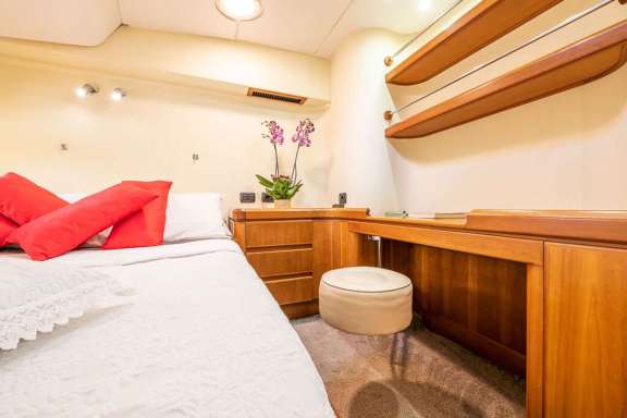 Image of Ocean Phoenix yacht #7