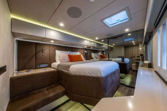 Image of YGO. yacht #6