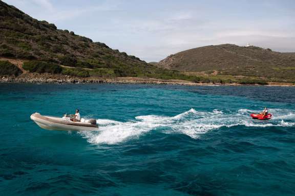 Image of Seazen II yacht #16