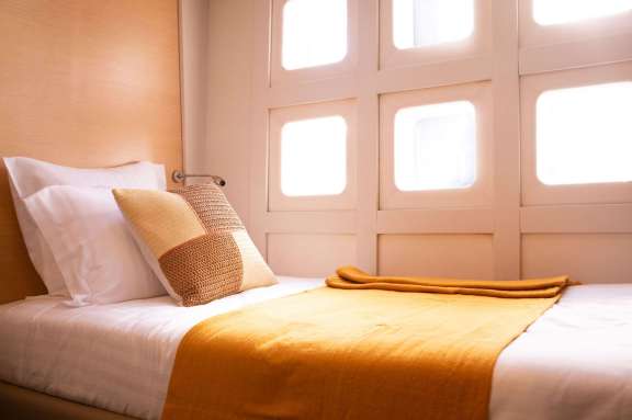 Image of Seazen II yacht #8