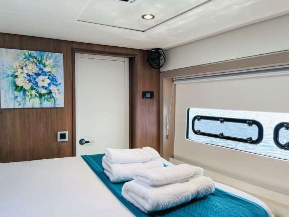 Image of Signature Vision yacht #7