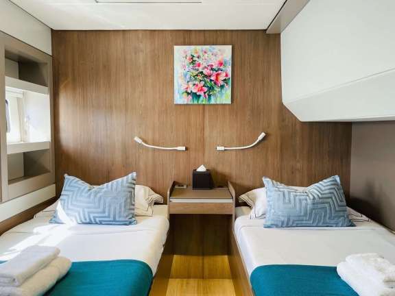 Image of Signature Vision yacht #8