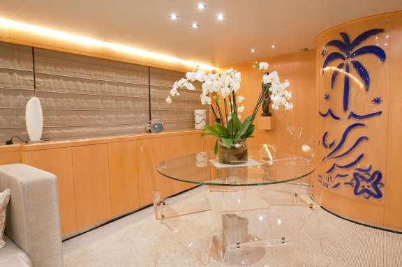 Coca VI - Salon - 2025