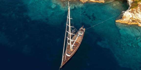 Image of ABUNDANCE yacht #11