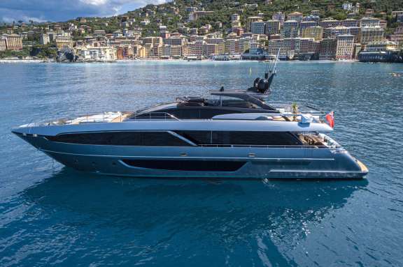 MAXIMUS - Flybridge - 2024