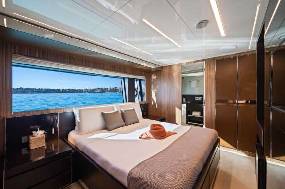 MAXIMUS - Double cabin - 2024