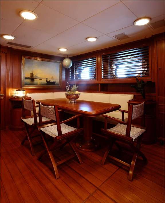 Image of HERITAGE M yacht #3