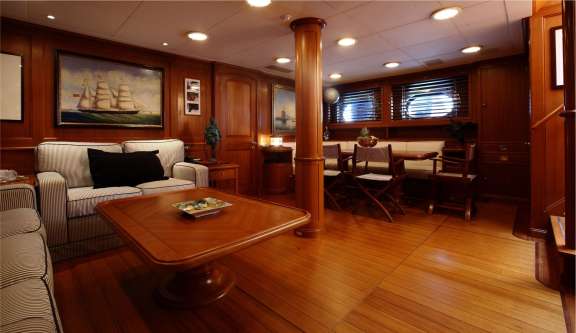 Image of HERITAGE M yacht #5