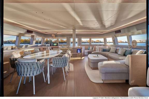 Kajikia master cabin