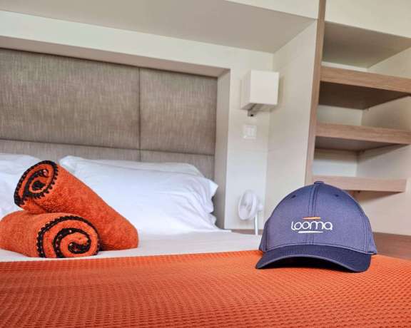 Image of LOOMA yacht #17