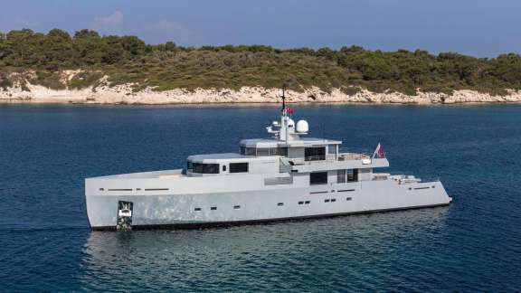 Image of CALADAN yacht #2